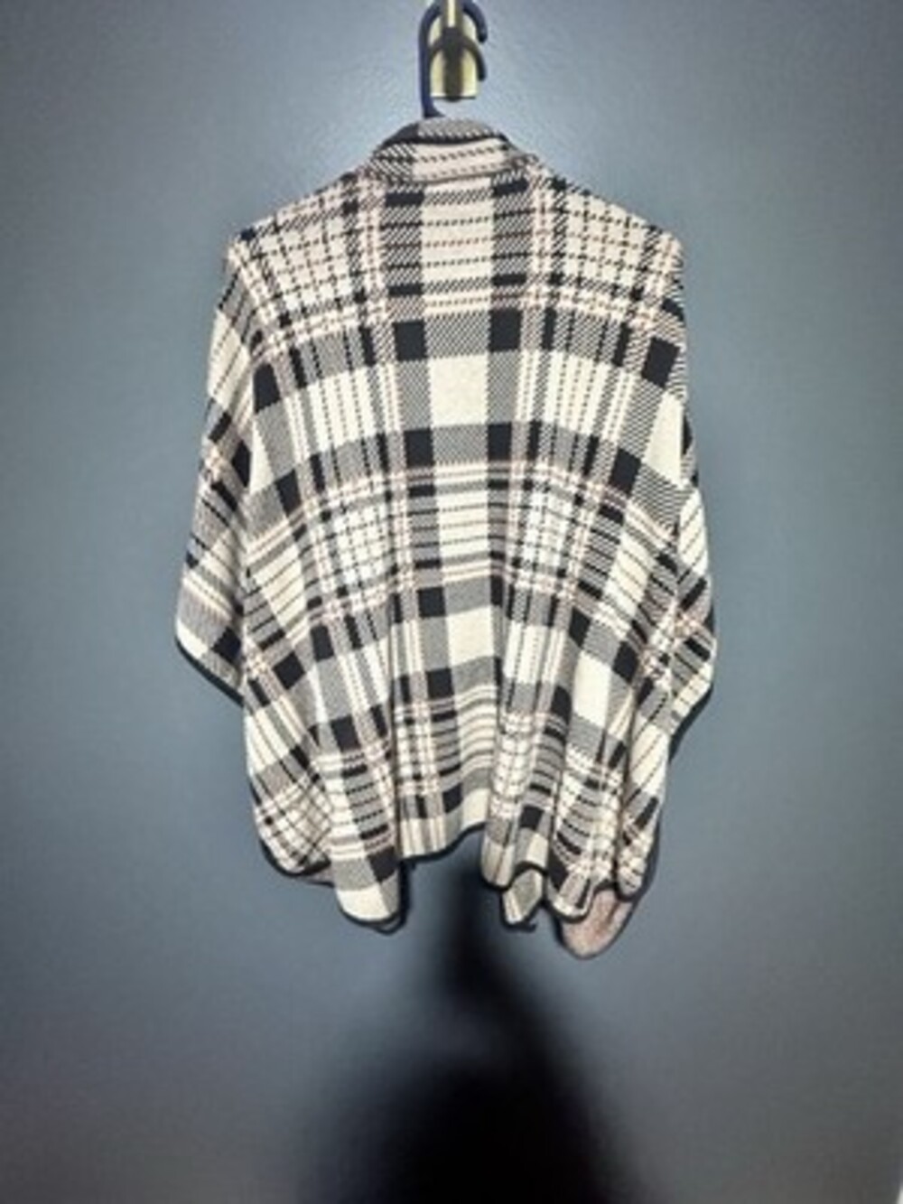 Jones New York Signature Plaid Zip Front Cardigan Sweater L/XL Tan Black Brown - Picture 2 of 3